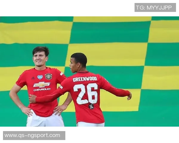 曼联官方社交媒体发布2025-26赛季全家福照男足女足同框合影