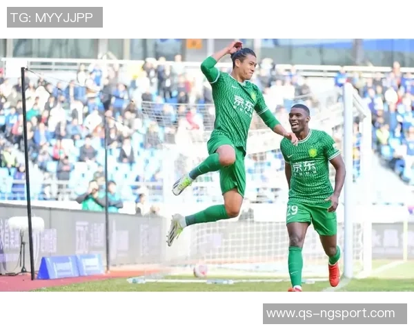 杨立瑜达成里程碑成为97年龄段首位出场200场的中国顶级联赛球员