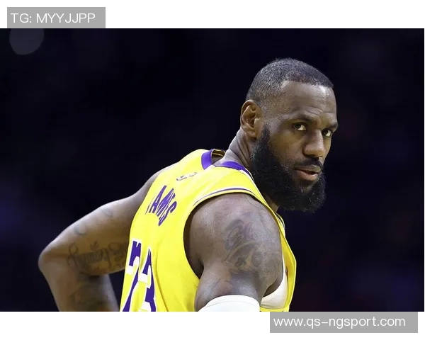 詹姆斯谈比赛僵局时持球策略称之前打法依然有效