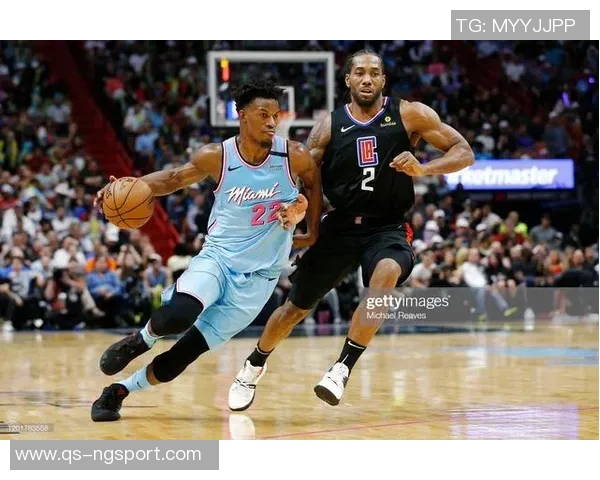 伦纳德经纪人分析巴特勒伤病风险前期表现不佳或导致难以弥补的隐患 伦纳德经纪人分析巴特勒伤病风险前期表现不佳或导致难以弥补的隐患